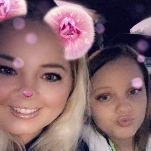 Meet your Posher, Annie